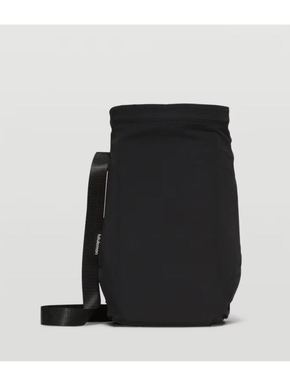 NWT Lululemon Water Bottle Crossbody Bag 2.5L Black - Picture 3 of 6
